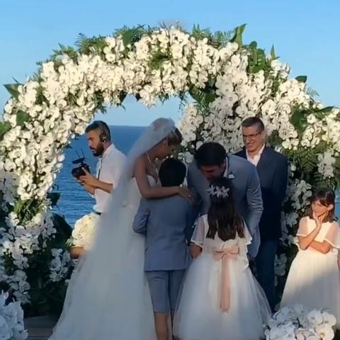 卡卡前妻现状，离婚十年后，她后悔了吗？