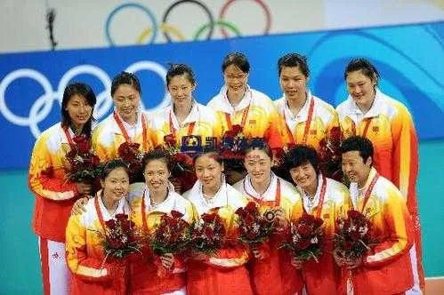 永不落幕的瞬间,2008奥运会女排队员的荣耀与坚守 永不落幕的瞬间,2008奥运会女排队员的荣耀与坚守