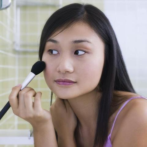 踢足球的男人厉害吗？